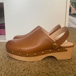 J.Crew Convertible leather clogs